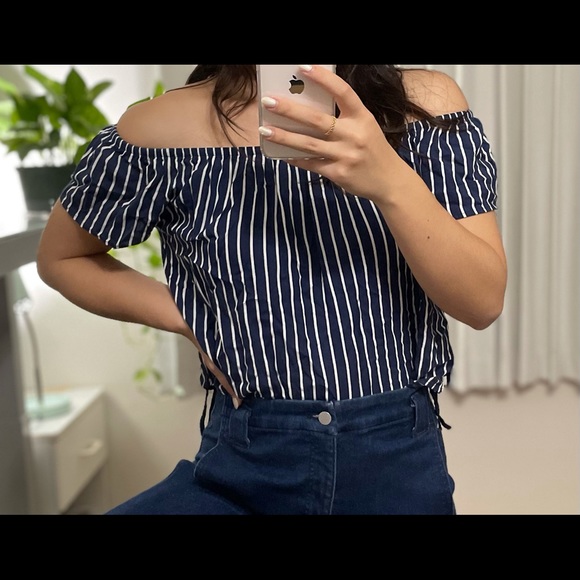 H&M Tops - H&M Striped Crop Off the Shoulder Top